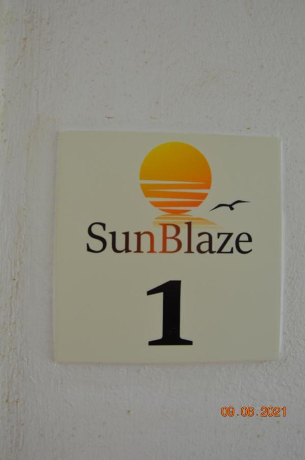 Sunblaze Studios1 Spetses Экстерьер фото