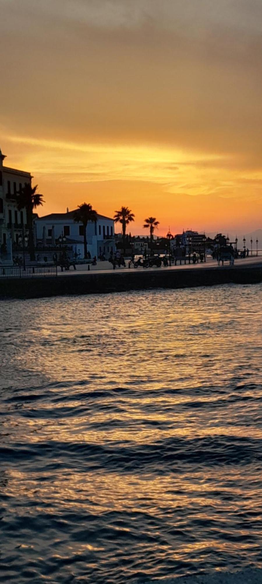 Sunblaze Studios1 Spetses Экстерьер фото